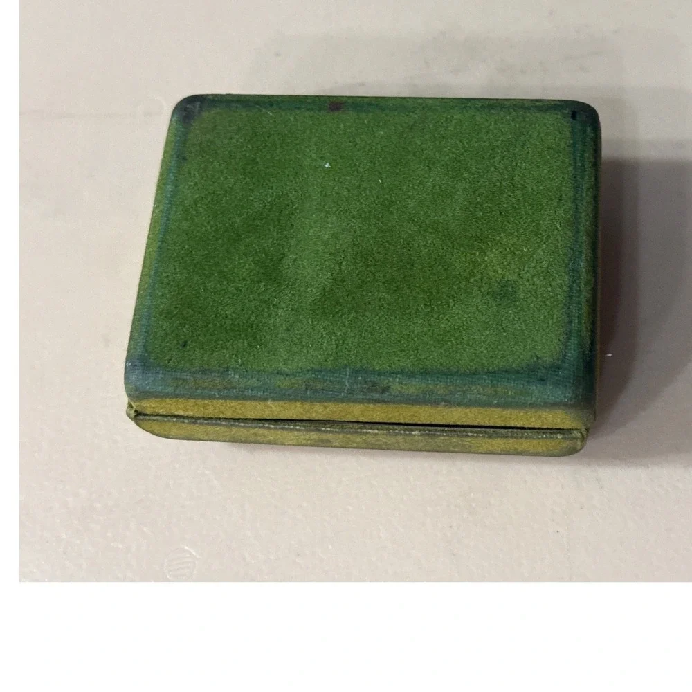 Vintage Mens Swank Silver‎ Tone Green Cabochon Mesh Wrap Around Cufflinks w Box